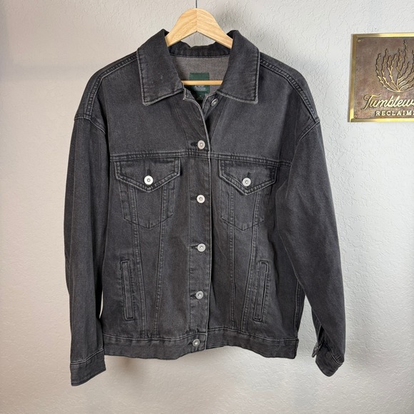 Wild Fable Womens Washed Black Denim Trucker Jacket XS Relaxed Fit 100% Cotton - Picture 3 of 7